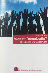 Buchtitel "Was ist Demokratie?" von Paul Nolte