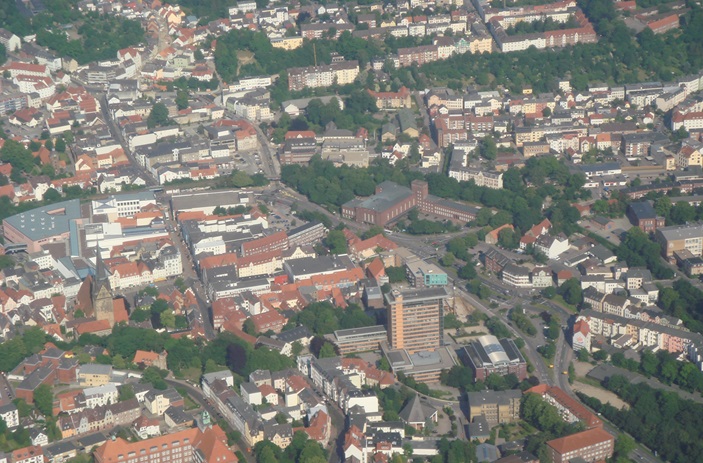 Luftbild Flensburger Innenstadt mit Deutschem Haus und Rathaus