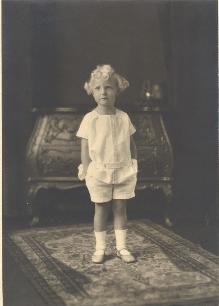 Jürgen Junge (1929), stehend