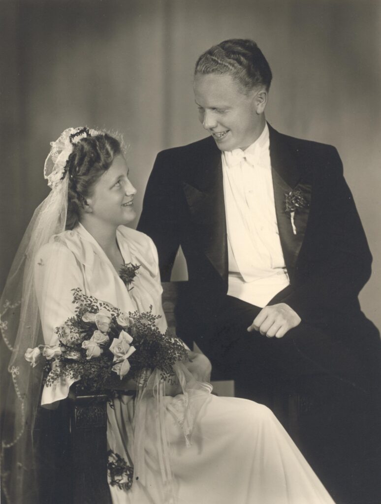 Traute Junge (geb. Wendt) und Jürgen Junge, Hochzeit in Lübeck am 30.06.1950