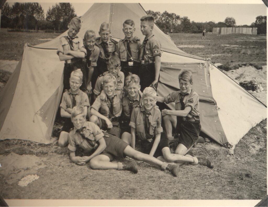 Jürgen Junge im Zeltlager bei der Hitlerjugend (1938)